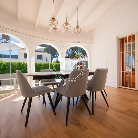 Casa Bax