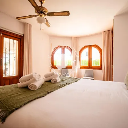 Casa Bax * Casas de Torrat